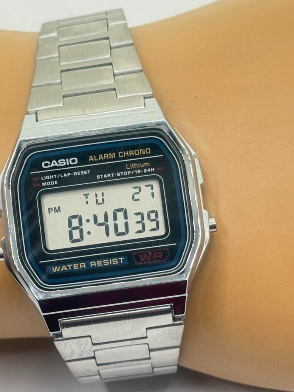Casio Watch for Male or Female , Unisex Size 35mm diameter, New item,